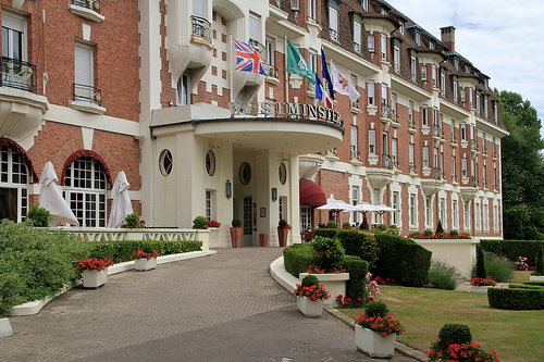 Comment réserver à hôtel westminster ?